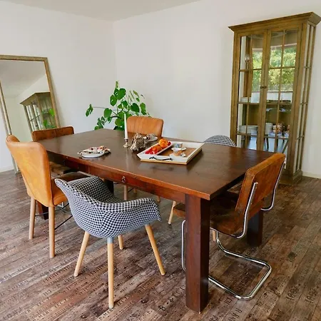 Διαμέρισμα Spacious Apartment,balcony&garage Μπρατισλάβα