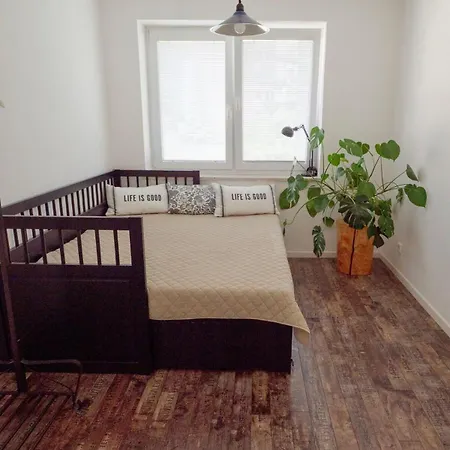 Spacious Apartment,balcony&garage * ブラチスラヴァ